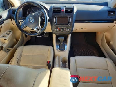 Zdjęcie 8 z 12 samochodu: 2010 VOLKSWAGEN JETTA TDI VIN:3VWRL7AJ4AM149568 - miniatura