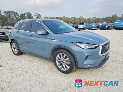 Czwarte zdjęcie samochodu z boku: 2022 INFINITI QX50 ESSENTIAL VIN:3PCAJ5CA2NF110463 - miniatura