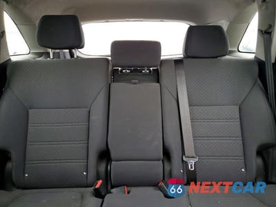 Zdjęcie 10 z 12 samochodu: 2018 KIA SORENTO LX VIN:5XYPGDA31JG348511 - miniatura