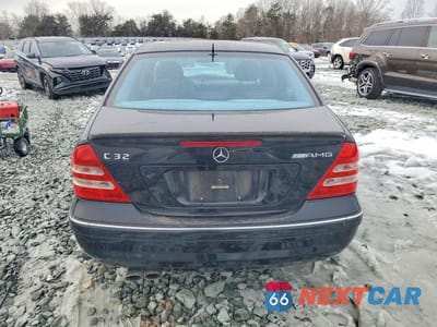 Zdjęcie 6 z 12 samochodu: 2002 MERCEDES-BENZ C 32 AMG KOMPRESSOR VIN:WDBRF65J02F232851 - miniatura