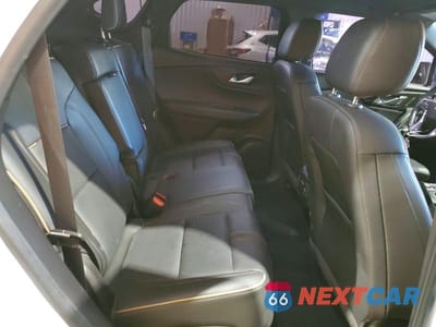 Zdjęcie 10 z 12 samochodu: 2020 CHEVROLET BLAZER PREMIER VIN:3GNKBFRS1LS560205 - miniatura