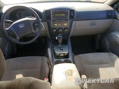Zdjęcie 8 z 15 samochodu: 2009 KIA SORENTO LX VIN:KNDJD735795896810 - miniatura