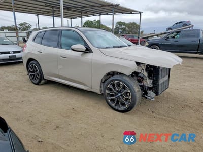 Czwarte zdjęcie samochodu z boku: 2025 BMW X3 30 XDRIVE VIN:5UX53GP09S9Z75847 - miniatura