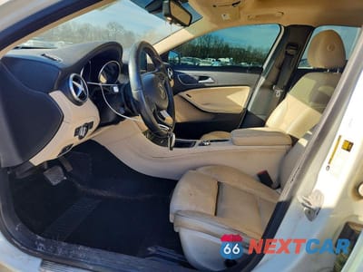 Zdjęcie 7 z 12 samochodu: 2017 MERCEDES-BENZ GLA 250 VIN:WDCTG4EB3HJ340902 - miniatura