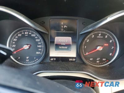 Zdjęcie 9 z 12 samochodu: 2017 MERCEDES-BENZ C 300 4MATIC VIN:55SWF4KB9HU198829 - miniatura