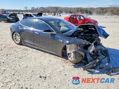 Czwarte zdjęcie samochodu z boku: 2017 TESLA MODEL S VIN:5YJSA1E23HF202575 - miniatura