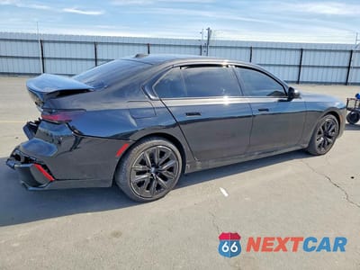 Trzecie zdjęcie samochodu z tyłu: 2025 BMW 740 I VIN:WBA23EH04SCV65772 - miniatura