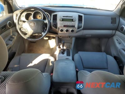 Zdjęcie 8 z 12 samochodu: 2005 TOYOTA TACOMA DOUBLE CAB VIN:5TELU42NX5Z036139 - miniatura
