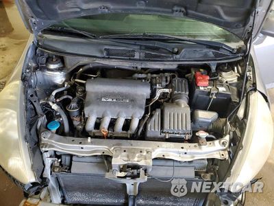 Zdjęcie 11 z 12 samochodu: 2008 HONDA FIT SPORT VIN:JHMGD38648S061444 - miniatura