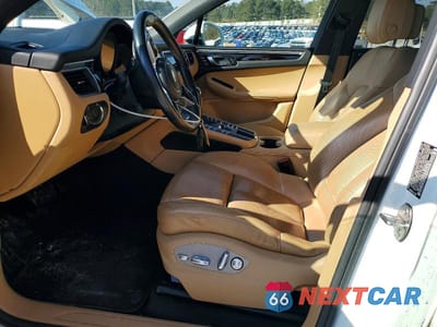 Zdjęcie 7 z 12 samochodu: 2018 PORSCHE MACAN VIN:WP1AA2A59JLB08963 - miniatura