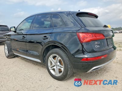 Drugie zdjęcie samochodu z przodu: 2018 AUDI Q5 PREMIUM VIN:WA1ANAFY3J2161046 - miniatura