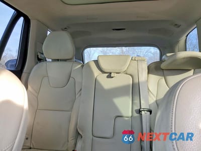 Zdjęcie 10 z 13 samochodu: 2016 VOLVO XC90 T6 AWD T6 MOMENTUM VIN:YV4A22PK7G1053295 - miniatura