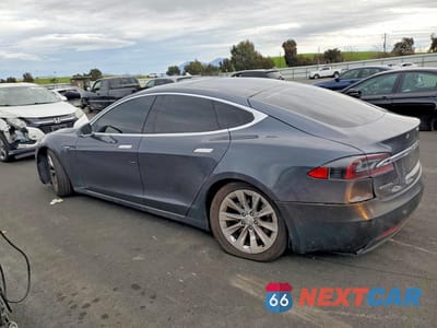 Drugie zdjęcie samochodu z przodu: 2016 TESLA MODEL S VIN:5YJSA1E24GF157256 - miniatura