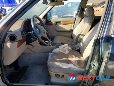 Zdjęcie 7 z 11 samochodu: 1988 BMW 3 SERIES VIN:WBAHD2314MBF72092 - miniatura