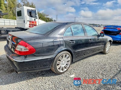 Trzecie zdjęcie samochodu z tyłu: 2008 MERCEDES-BENZ E 350 VIN:WDBUF56X68B234675 - miniatura