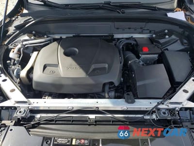 Zdjęcie 12 z 13 samochodu: 2021 VOLVO XC60 T5 MOMENTUM VIN:YV4102DK6M1723599 - miniatura