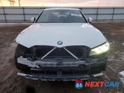 Piąte zdjęcie samochodu w środku: 2024 BMW 330XI VIN:3MW89FF00R8E75053 - miniatura