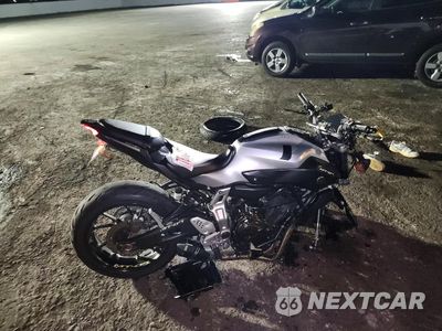 2017 YAMAHA FZ07 JYARM06E5HA011866 - główne zdjęcie licytacji z USA - miniatura