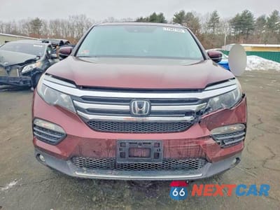 Piąte zdjęcie samochodu w środku: 2018 HONDA PILOT TOURING VIN:5FNYF6H98JB013590 - miniatura