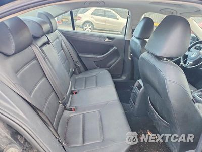 Zdjęcie 10 z 11 samochodu: 2012 VOLKSWAGEN JETTA SE VIN:3VWDX7AJ4CM346029 - miniatura