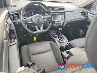 Zdjęcie 8 z 13 samochodu: 2018 NISSAN ROGUE SV VIN:KNMAT2MT8JP508561 - miniatura
