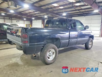 Trzecie zdjęcie samochodu z tyłu: 1998 DODGE RAM 1500 VIN:3B7HF13Z2WG234369 - miniatura