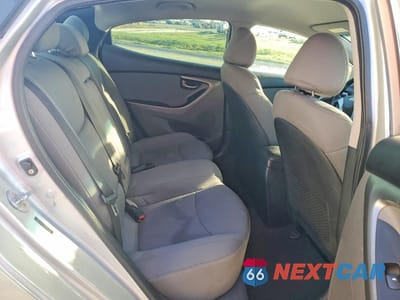 Zdjęcie 10 z 12 samochodu: 2011 HYUNDAI ELANTRA GLS VIN:5NPDH4AE4BH047436 - miniatura