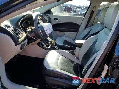 Zdjęcie 7 z 13 samochodu: 2019 JEEP COMPASS LIMITED VIN:3C4NJDCB5KT650942 - miniatura