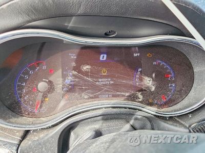 Zdjęcie 9 z 12 samochodu: 2015 JEEP GRAND CHEROKEE SRT-8 VIN:1C4RJFDJ1FC122030 - miniatura