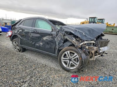 Czwarte zdjęcie samochodu z boku: 2017 MERCEDES-BENZ GLA 250 4MATIC VIN:WDCTG4GB7HJ337434 - miniatura