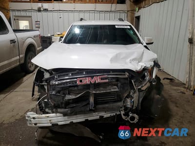 Piąte zdjęcie samochodu w środku: 2018 GMC ACADIA SLE VIN:1GKKNSLA7JZ138775 - miniatura