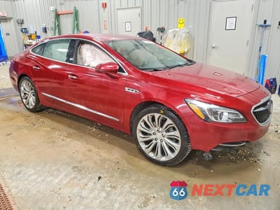 Czwarte zdjęcie samochodu z boku: 2018 BUICK LACROSSE PREMIUM VIN:1G4ZR5SS4JU139983 - miniatura