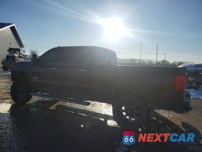 Drugie zdjęcie samochodu z przodu: 2016 CHEVROLET SILVERADO K2500 HIGH COUNTRY VIN:1GC1KXE86GF242871 - miniatura