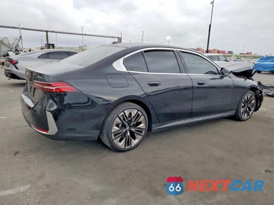 Trzecie zdjęcie samochodu z tyłu: 2024 BMW 530 I VIN:WBA43FJ07RCR74755 - miniatura