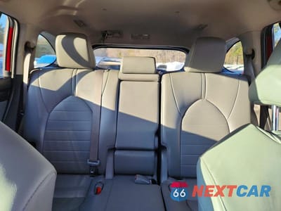 Zdjęcie 10 z 12 samochodu: 2022 TOYOTA HIGHLANDER XLE VIN:5TDGZRBH3NS588590 - miniatura