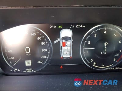 Zdjęcie 9 z 12 samochodu: 2019 VOLVO XC90 T6 MOMENTUM VIN:YV4A22PK9K1483855 - miniatura