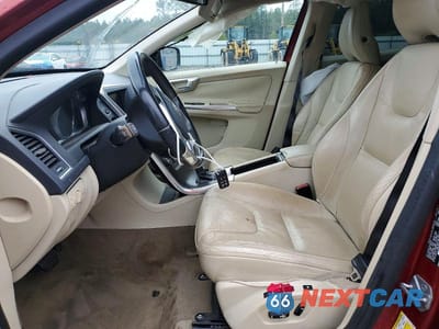 Zdjęcie 7 z 13 samochodu: 2014 VOLVO XC60 3.2 VIN:YV4952DL3E2520338 - miniatura