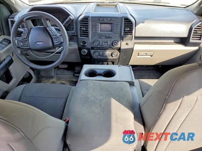 Zdjęcie 8 z 12 samochodu: 2018 FORD F150 SUPERCREW VIN:1FTEW1CP5JFA68747 - miniatura