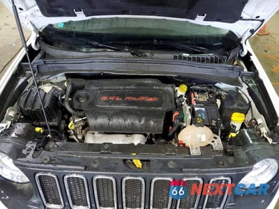Zdjęcie 12 z 13 samochodu: 2017 JEEP RENEGADE LATITUDE VIN:ZACCJABBXHPF17827 - miniatura