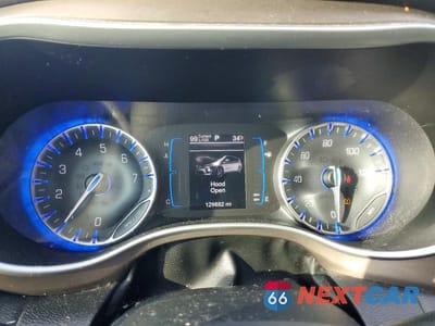 Zdjęcie 9 z 12 samochodu: 2017 CHRYSLER PACIFICA TOURING L VIN:2C4RC1BGXHR711768 - miniatura