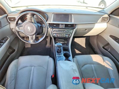 Zdjęcie 8 z 13 samochodu: 2016 KIA OPTIMA EX VIN:5XXGU4L36GG012596 - miniatura