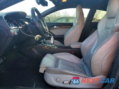 Zdjęcie 7 z 11 samochodu: 2015 AUDI RS5 VIN:WUAC6AFR8FA900562 - miniatura