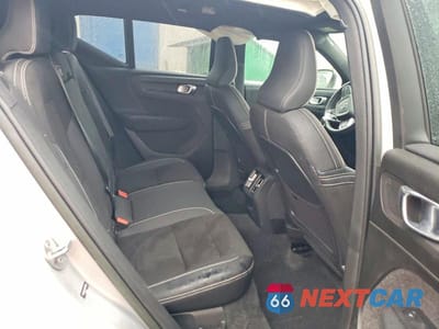 Zdjęcie 11 z 13 samochodu: 2023 VOLVO XC40 RECHARGE PLUS VIN:YV4ED3UL0P2071338 - miniatura