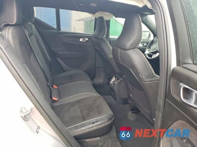 Zdjęcie 11 z 14 samochodu: 2023 VOLVO XC40 RECHARGE PLUS VIN:YV4ED3UL0P2071338 - miniatura