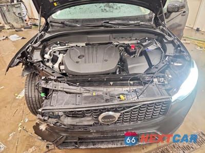 Zdjęcie 12 z 14 samochodu: 2025 VOLVO XC60 PLUS VIN:YV4M12RC1S1166075 - miniatura