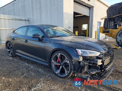 Czwarte zdjęcie samochodu z boku: 2019 AUDI RS5 VIN:WUABWCF57KA902706 - miniatura