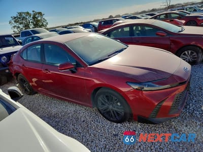 Czwarte zdjęcie samochodu z boku: 2025 TOYOTA CAMRY XSE VIN:4T1DAACK8SU021641 - miniatura