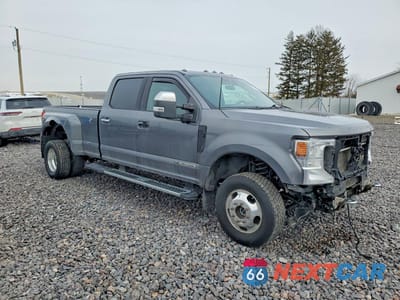 Czwarte zdjęcie samochodu z boku: 2021 FORD F350 SUPER DUTY VIN:1FT8W3DT6MED39040 - miniatura