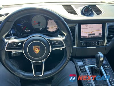 Zdjęcie 7 z 10 samochodu: 2017 PORSCHE MACAN S VIN:WP1AB2A58HLB10081 - miniatura