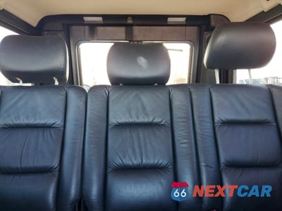 Zdjęcie 10 z 13 samochodu: 2005 MERCEDES-BENZ G 500 VIN:WDCYR49EX5X156540 - miniatura